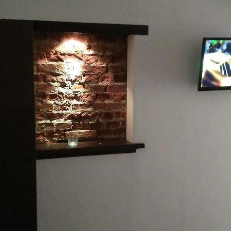 Z Prywatnym Ogrodkiem Centrum Jelenia Gora Dış mekan fotoğraf