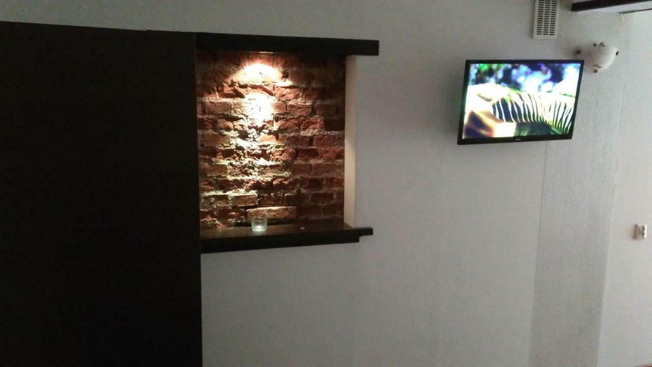 Z Prywatnym Ogrodkiem Centrum Jelenia Gora Dış mekan fotoğraf